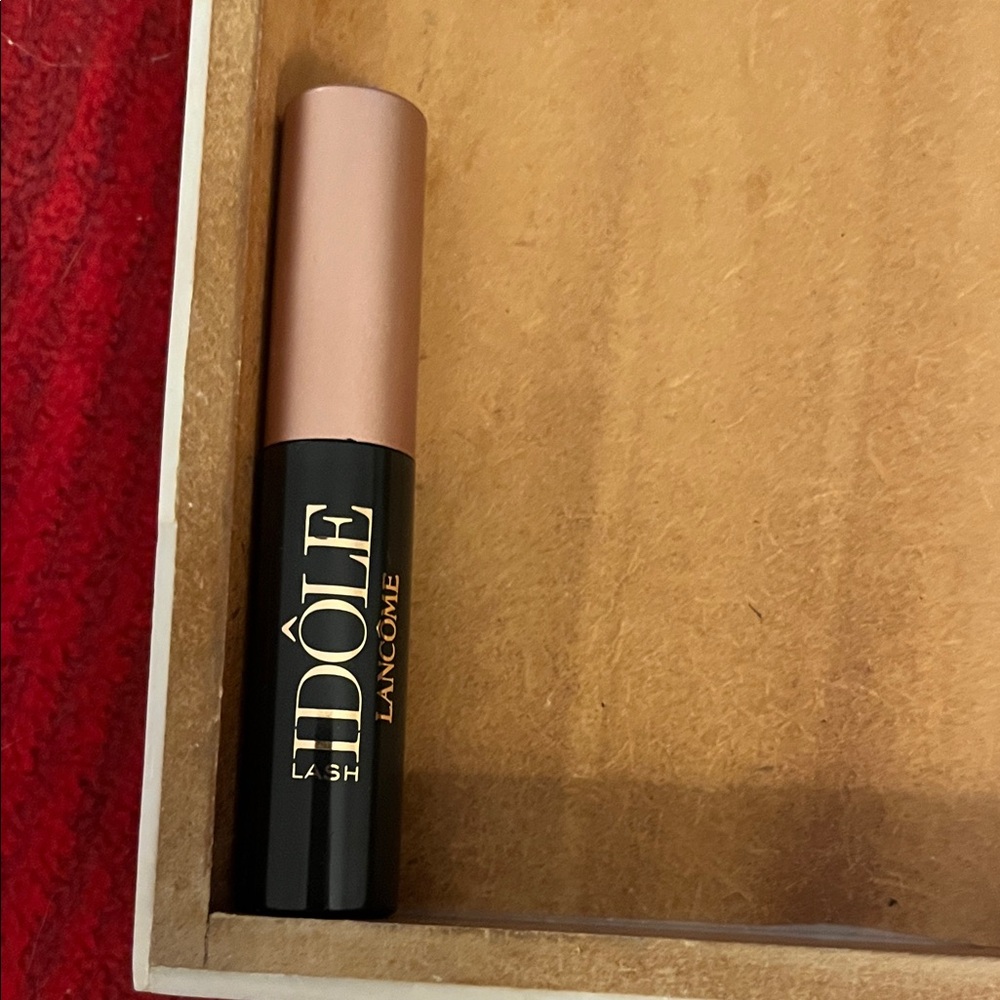 Lancôme Lash Idôle Mascara - Black and Gold